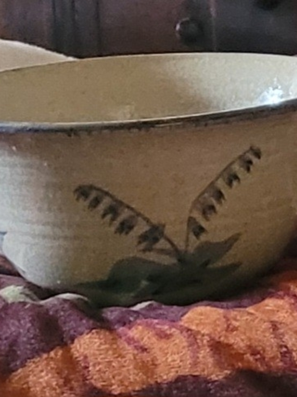 Hand-Painted Beige Ceramic Bowl with Leaf Motif